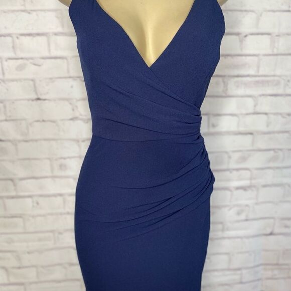 Dress The Population Jordan Ruched Side Slit Gown NWOT - Picture 3 of 9